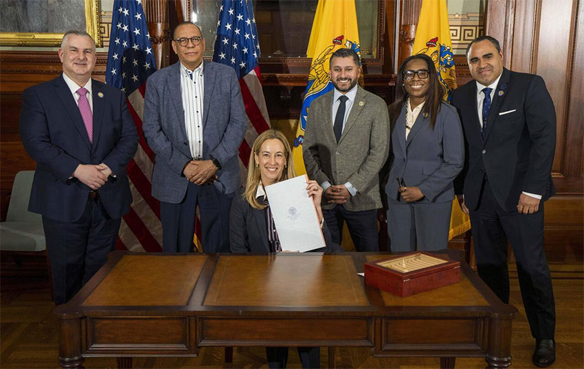 Early voting expansion