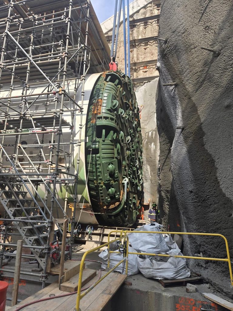 Gateway Palisades tunnel digging
